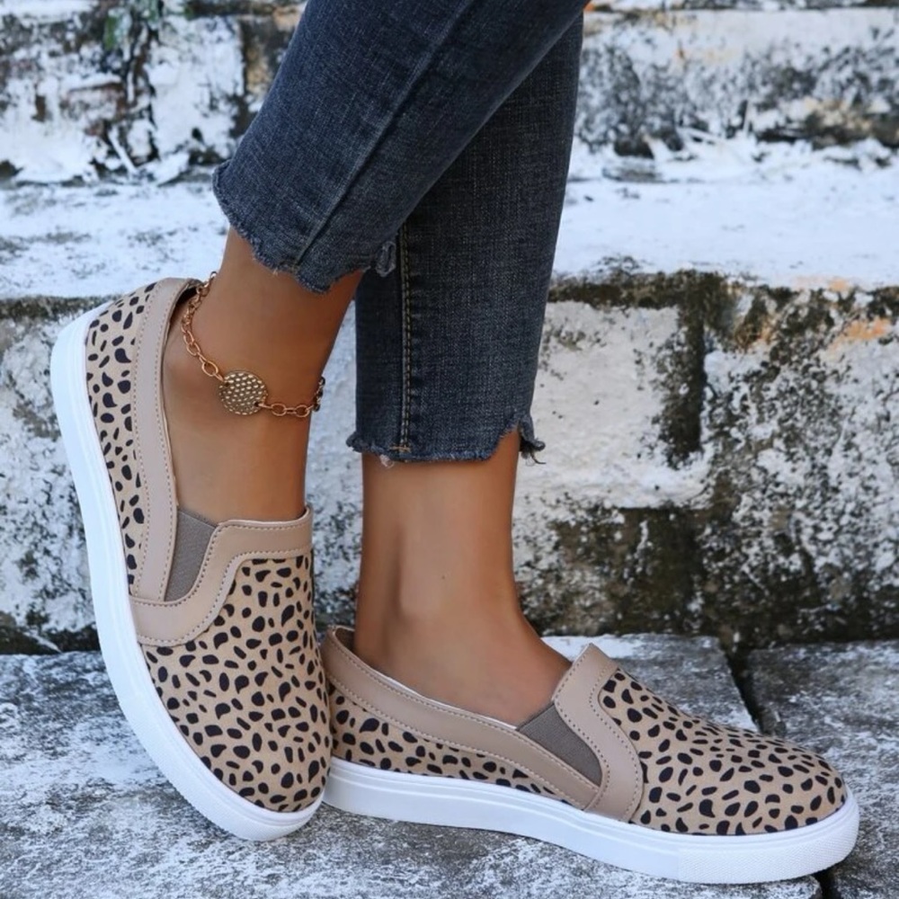 Women’s SHEIN Slip On Flats
